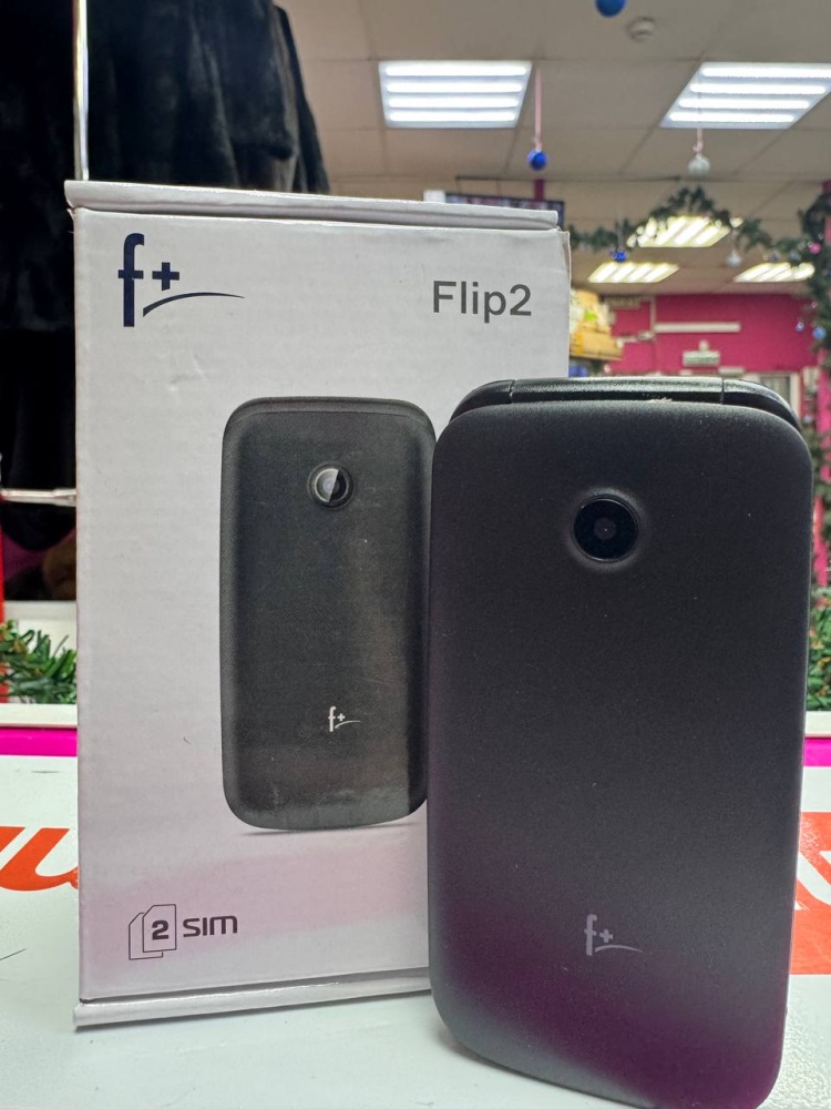 Мобильный телефон Fly Flip 3