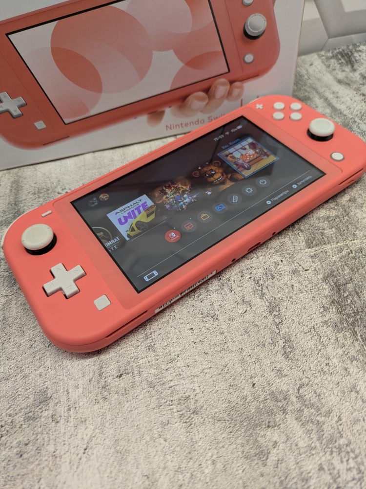 Игровая приставка Nintendo Switch Lite