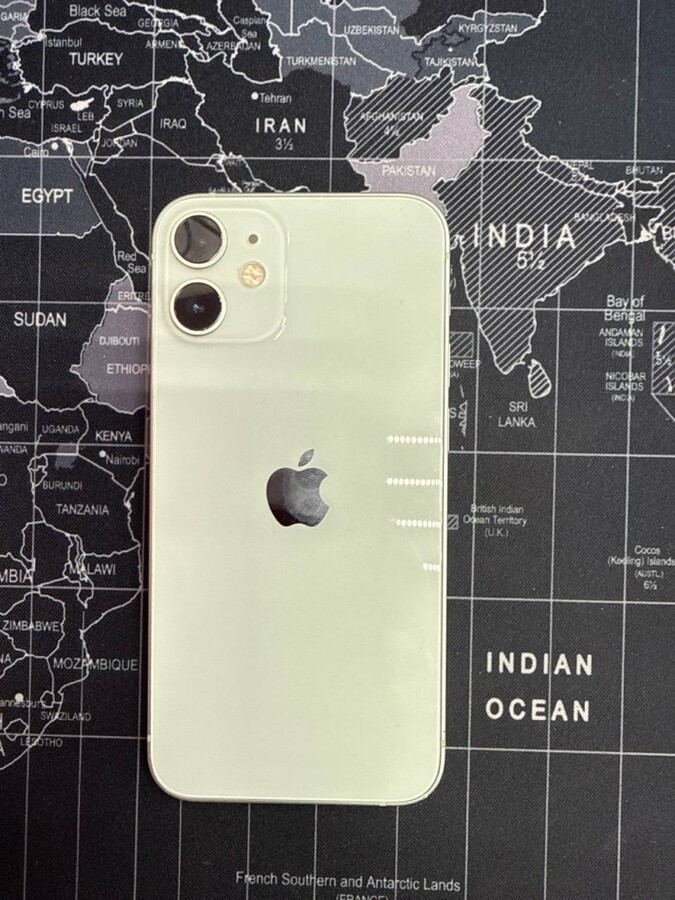 Смартфон iPhone 12 mini 64 Gb