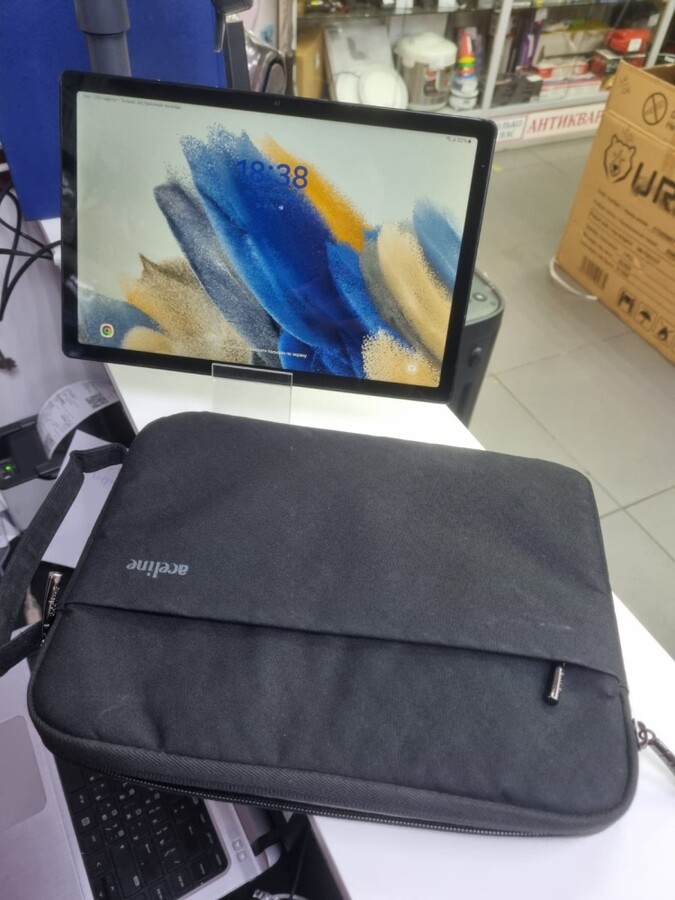 Планшет Samsung Tab A8 3/32ГБ расширяемая картой памяти