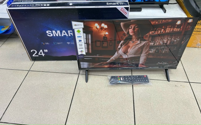 Телевизор Yasin 24g9000