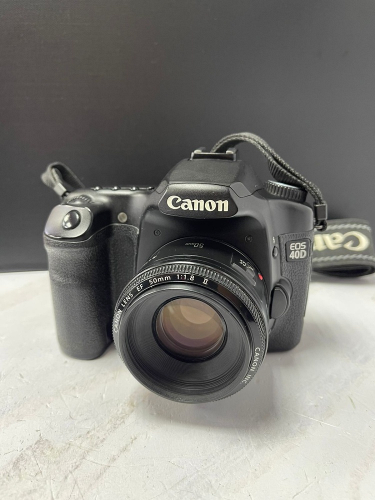 Фотоаппарат Canon 40D