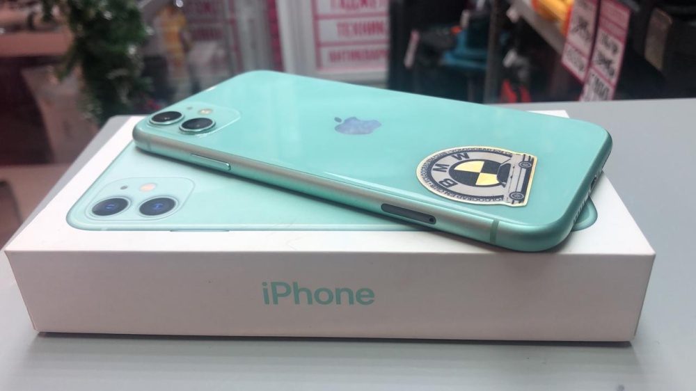 Смартфон iPhone 11 128 Gb