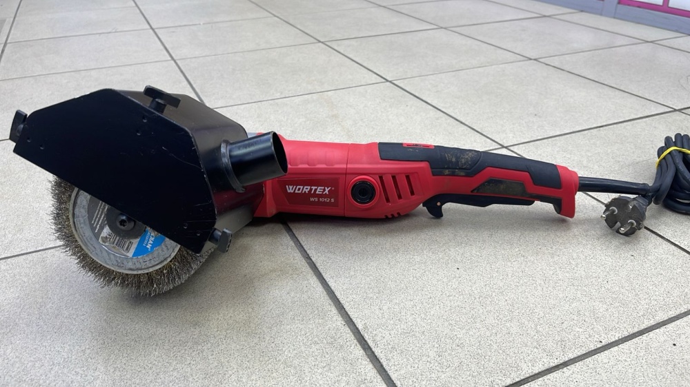Шлифмашина щеточная Wortex WS1012S