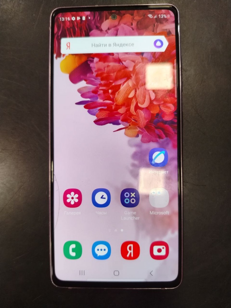 Смартфон Samsung S20 FE 6/128