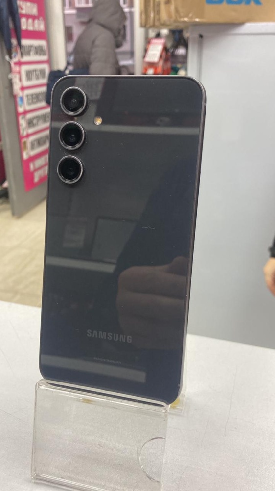 Смартфон Samsung S23 FE 8/128