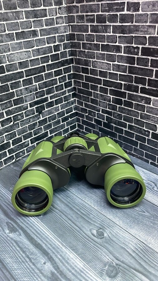 Бинокль LevenHuk Travel 8x40