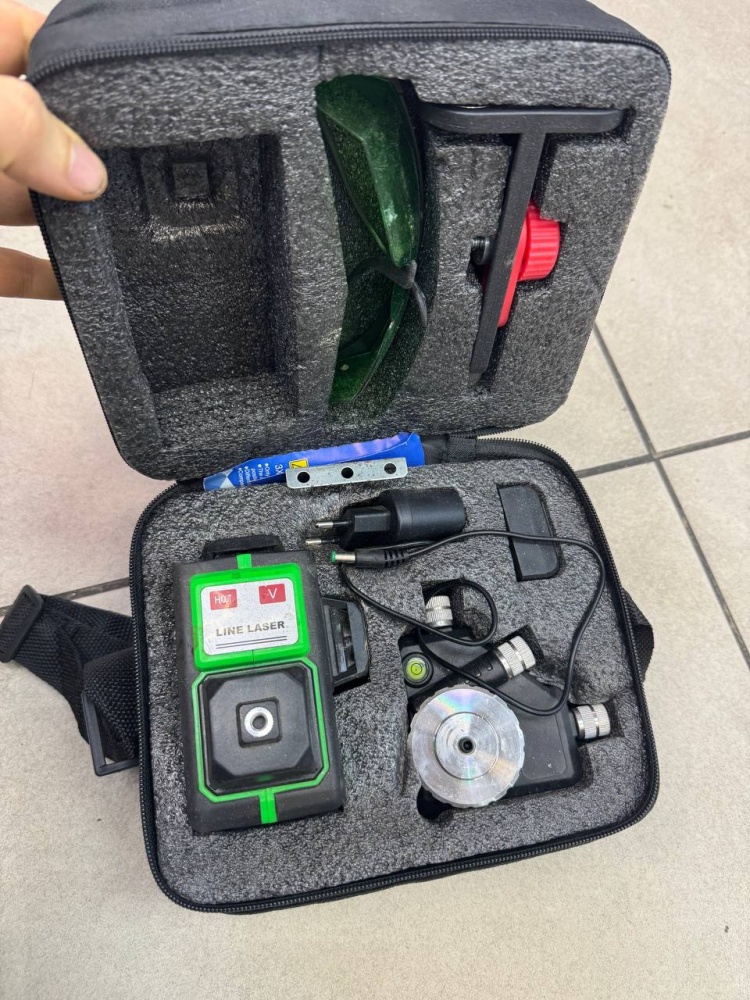 Лазерный уровень HIlda