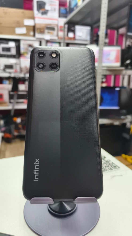 Мобильный телефон Infinix Smart 6HD 2/32GB