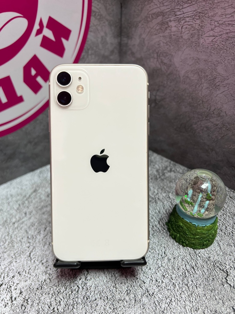Смартфон iPhone 11 64Gb 76%