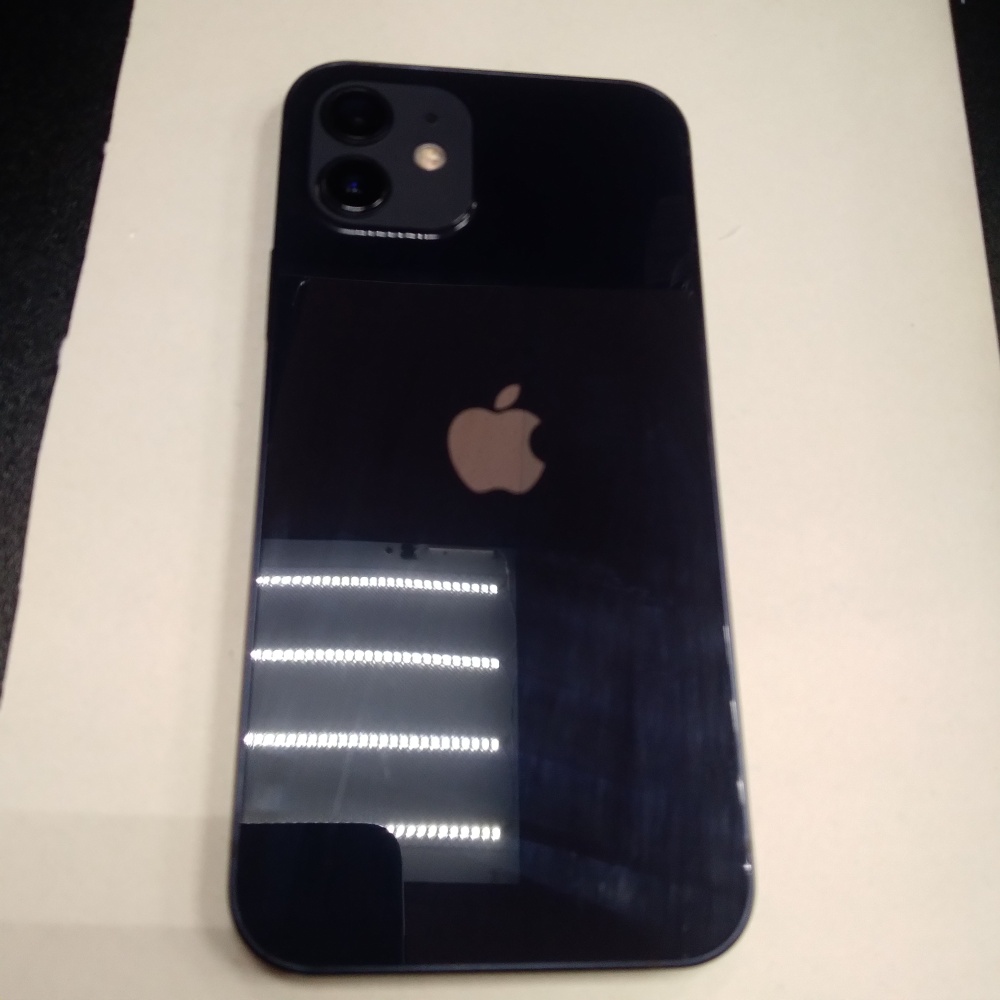 Смартфон iPhone 12 128 Gb