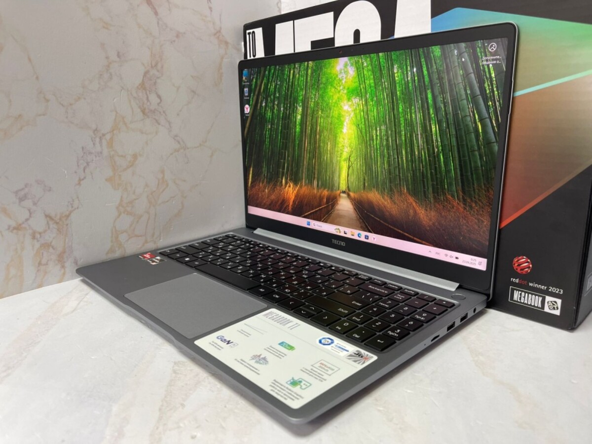 Ноутбук TECHO Megabook T15DA