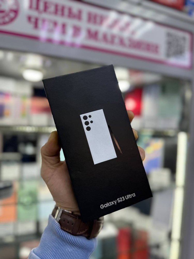 Смартфон Samsung S23 ultra 256Gb