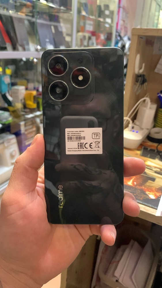 Смартфон Realme C61