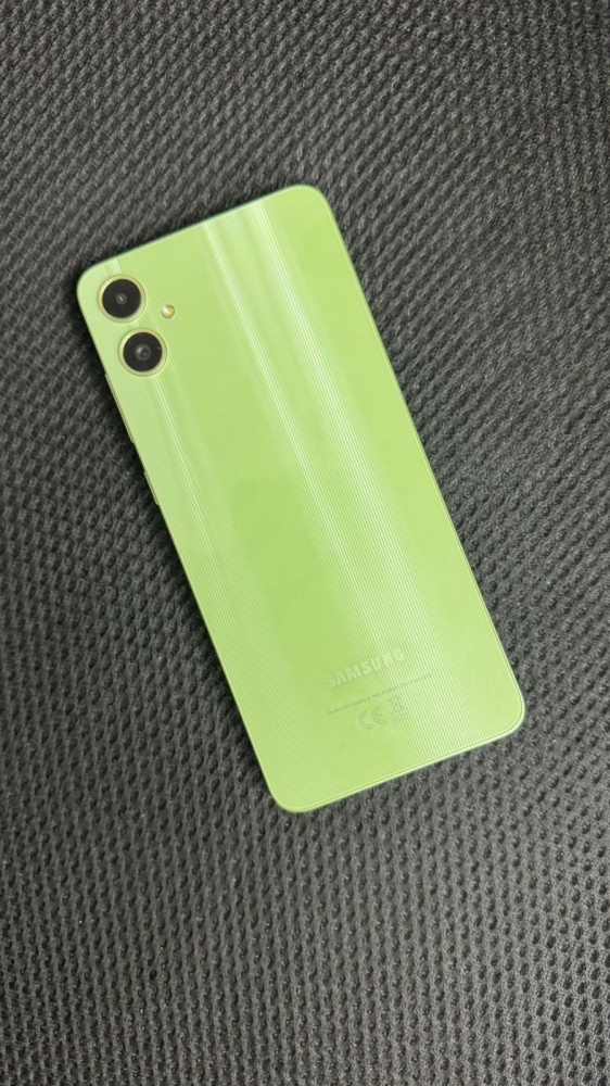 Смартфон Samsung A05 4/64