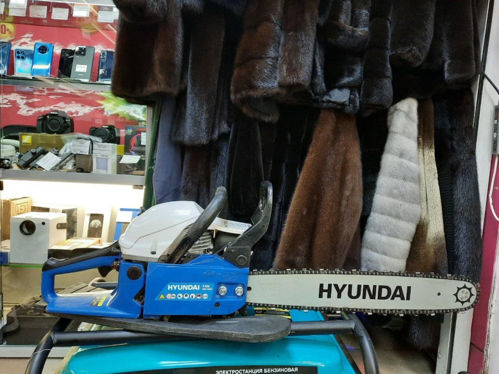 Бензопила Hyundai x520