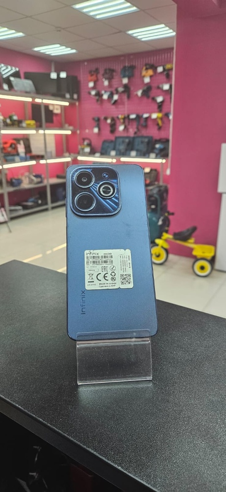Мобильный телефон Infinix HOT 40I 8/256