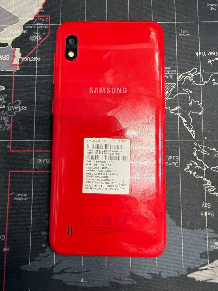 Смартфон Samsung A10 2/32