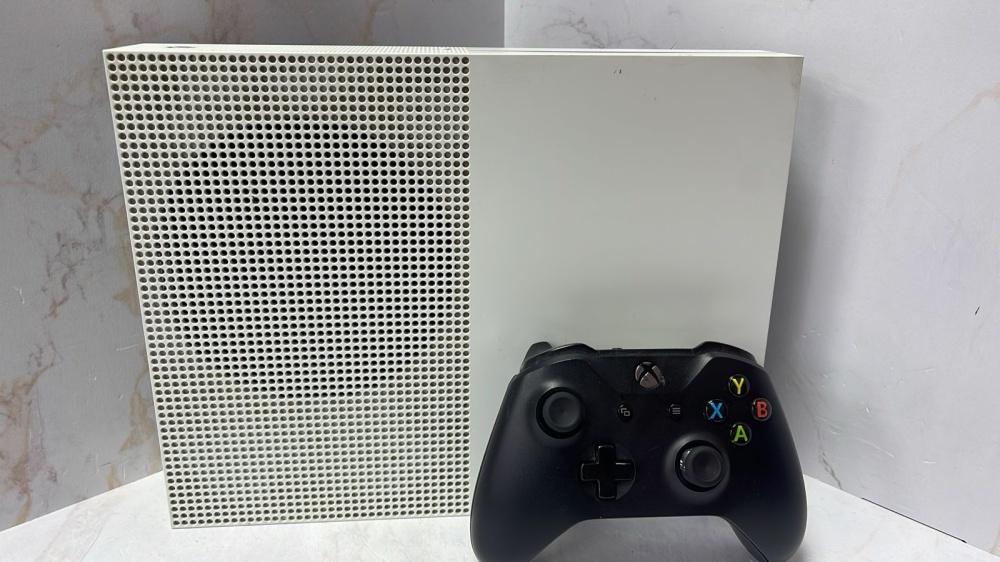 Игровая приставка XBOX ONE S 1Tb