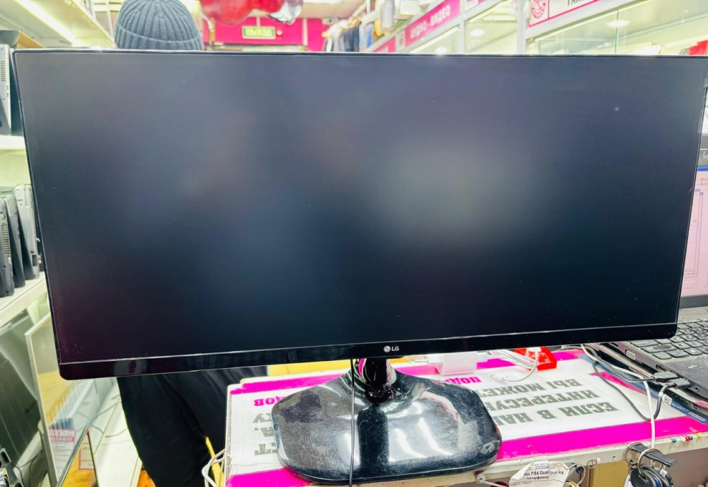 Монитор Lg 25 ширик