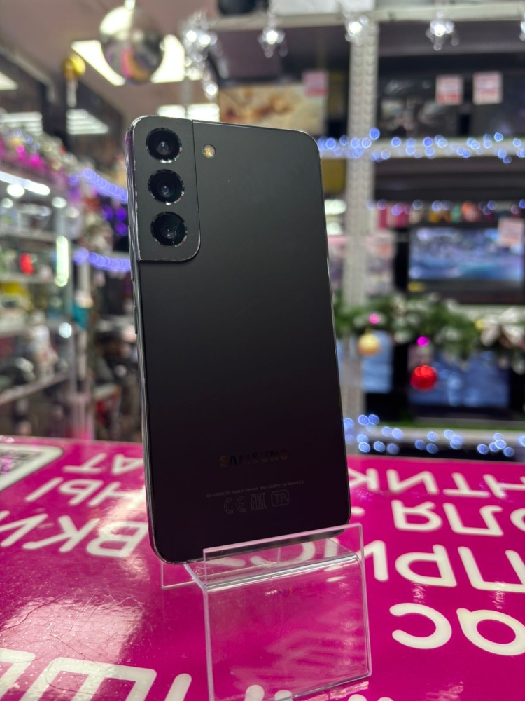 Смартфон Samsung S22 8/256