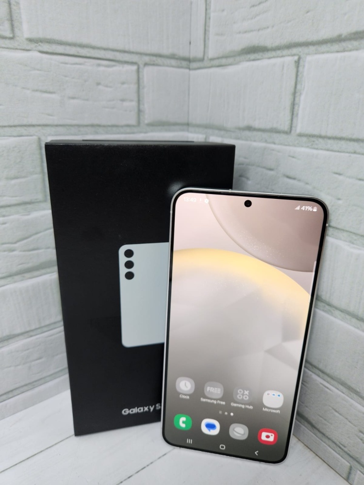 Смартфон Samsung S24+ 12-512