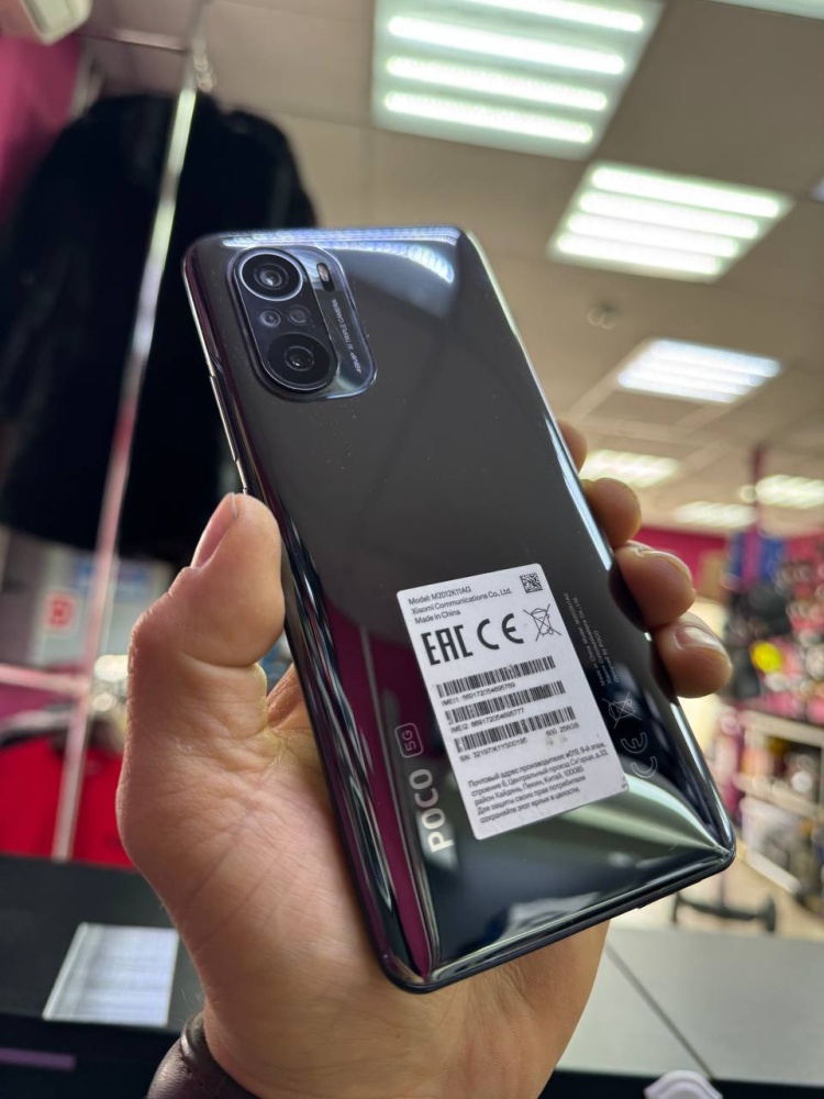 Смартфон Xiaomi Poco F3 8/256gb