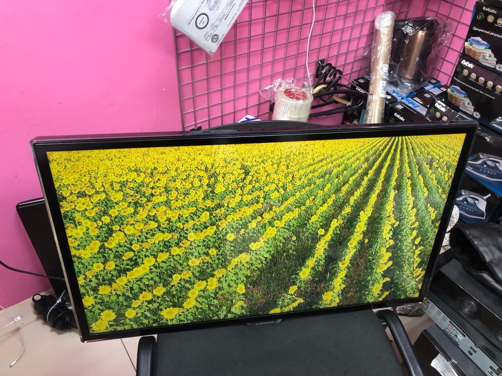 Телевизор Samsung 32UEES5507