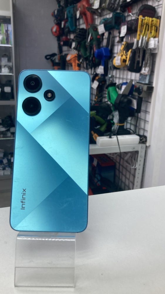 Мобильный телефон Infinix hot 30i