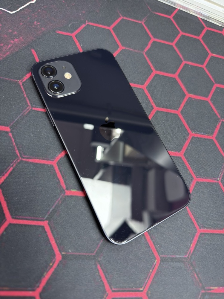Смартфон iPhone 12 256 Gb