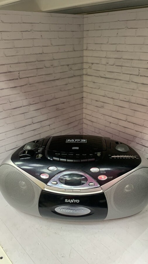 Музыкальный центр Sanyo