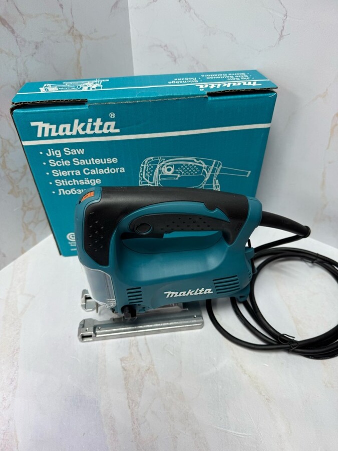 Лобзик Makita 4329