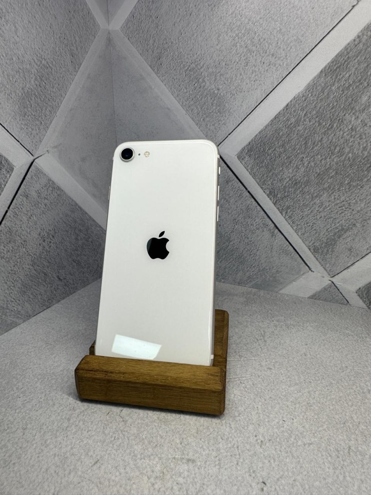 Смартфон iPhone SE 2020 64 Gb