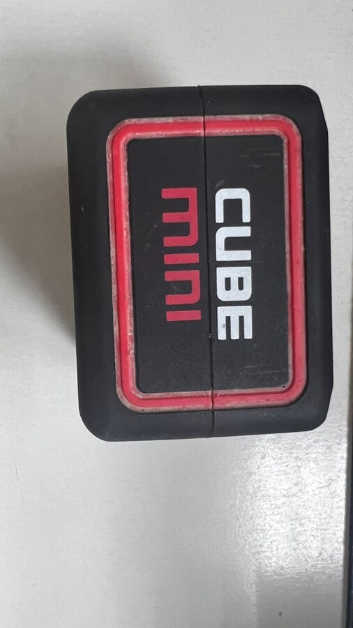 Лазерный уровень cub mini