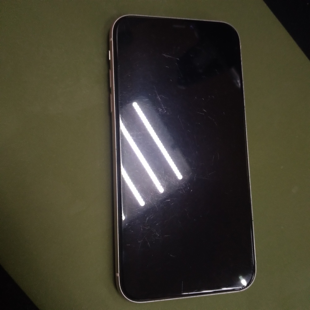 Смартфон iPhone 11 128 Gb