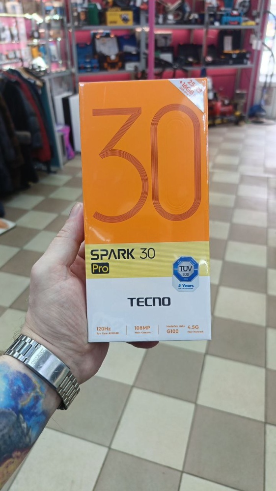 Мобильный телефон Tecno Spark 30 Pro
