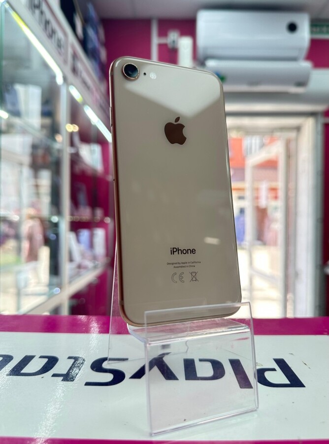 Смартфон iPhone 8 64 Gb