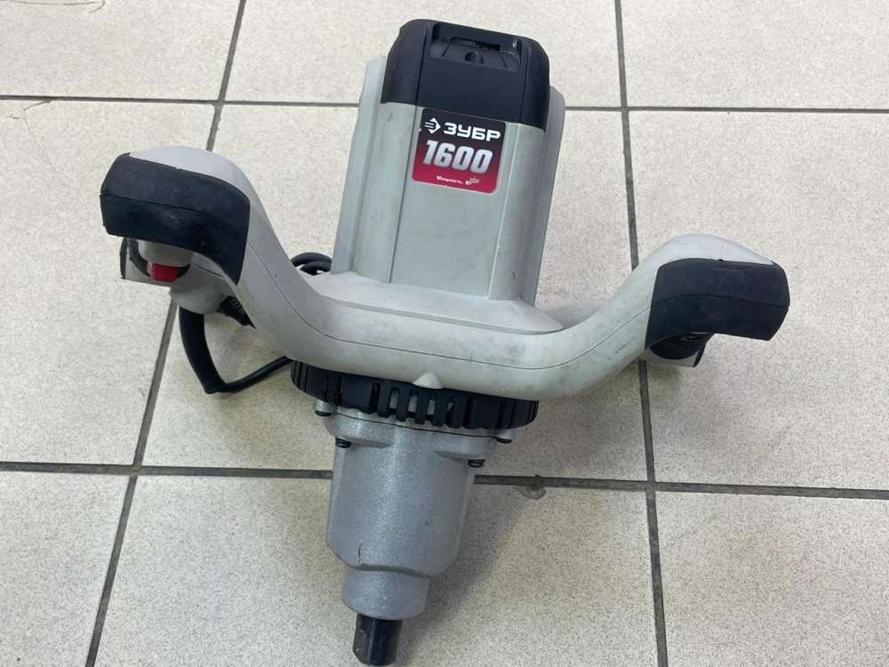 Строительный миксер  Зубр мр-1600-2