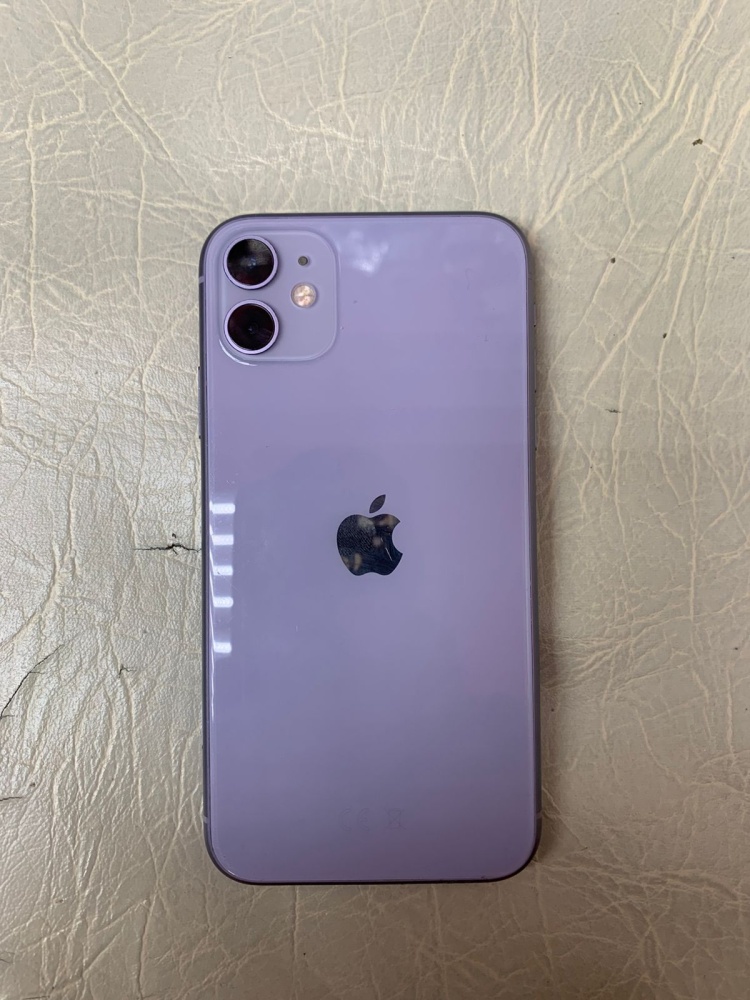 Смартфон iPhone 11 128 Gb