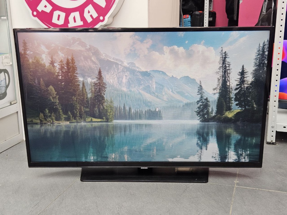 Телевизор Samsung 40"