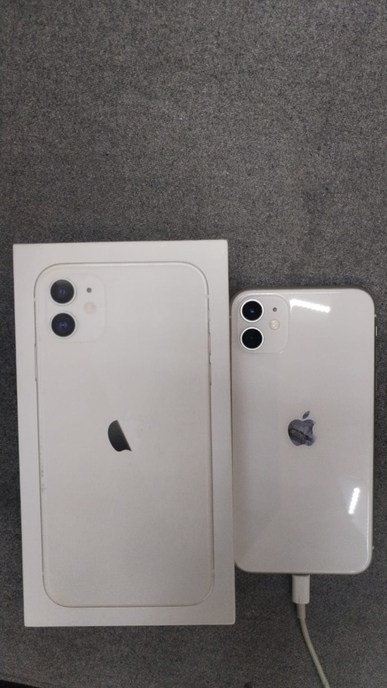 Смартфон iPhone 11 64Gb
