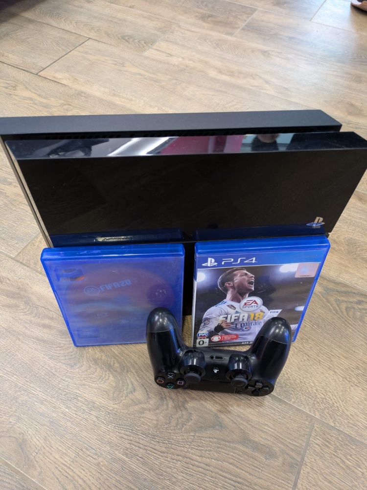 Игровая приставка Sony PlayStation 4 fat 500GB