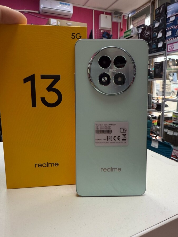 Смартфон Realme 13 5G 12/256GB