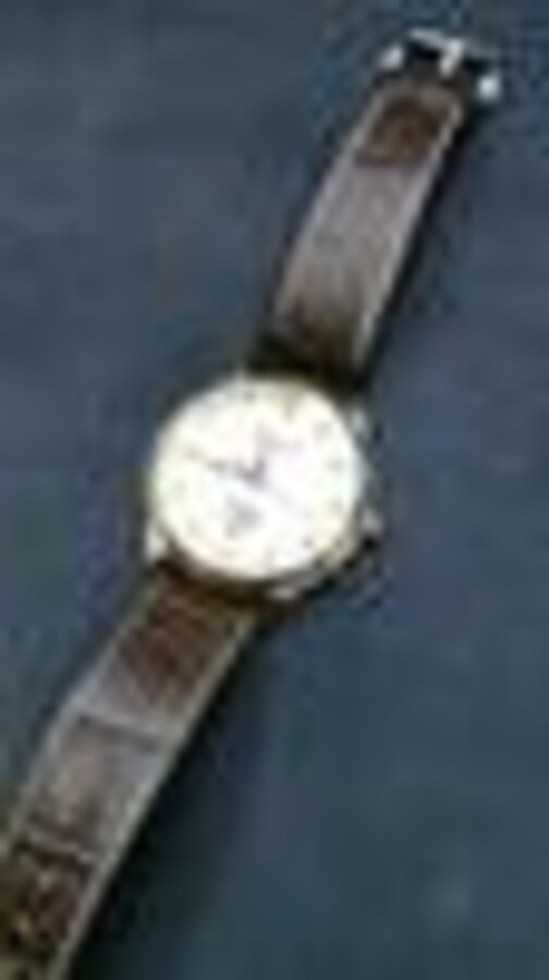Часы Lous Erard 15920AB10