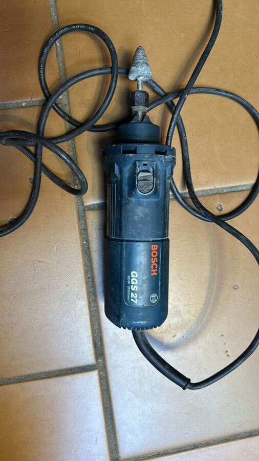 Прямошлифовальная машинка