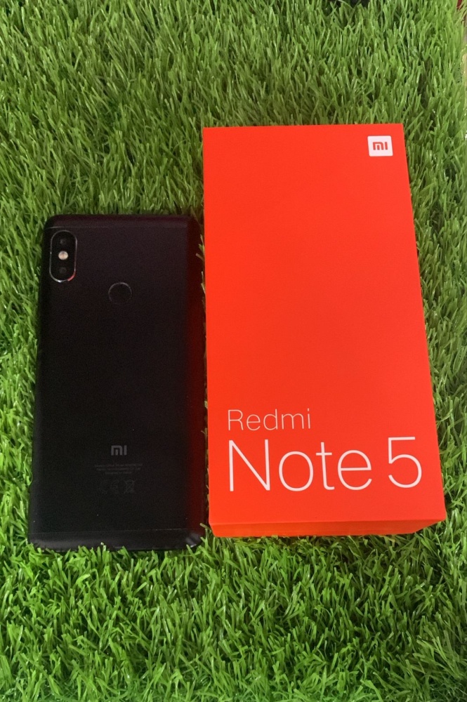 Смартфон Xiaomi Redmi note 5 4/64