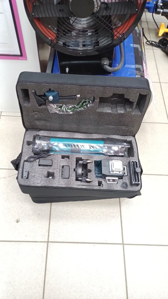 Лазерный уровень BOSCH