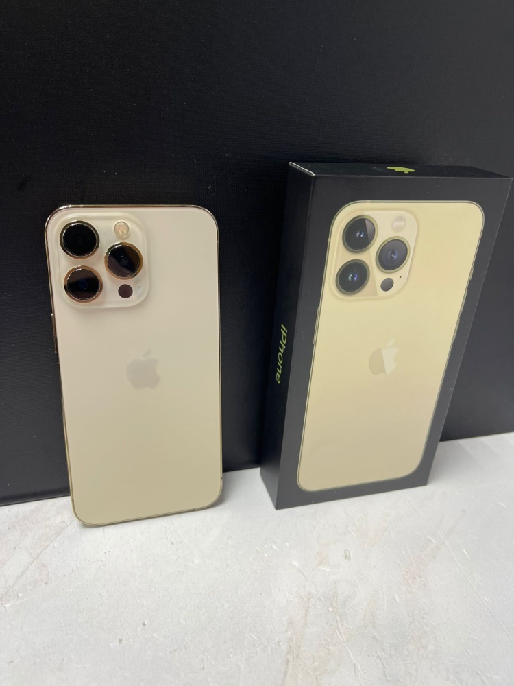 Смартфон iPhone 13 PRO 256 GB