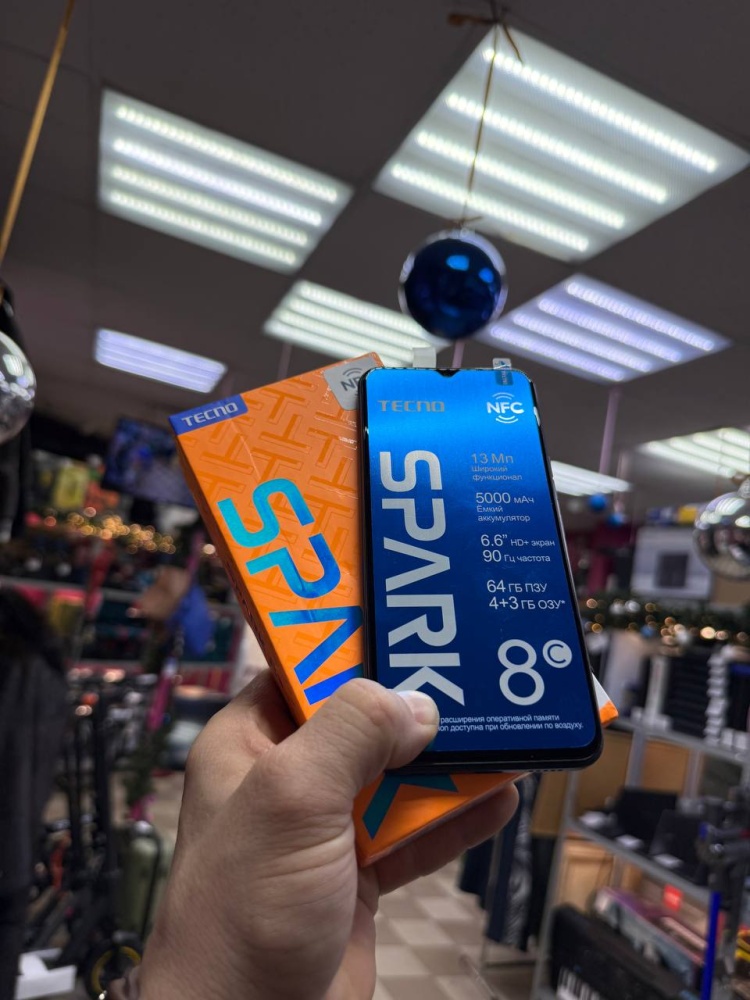Мобильный телефон Tecno Spark 8C 64Gb