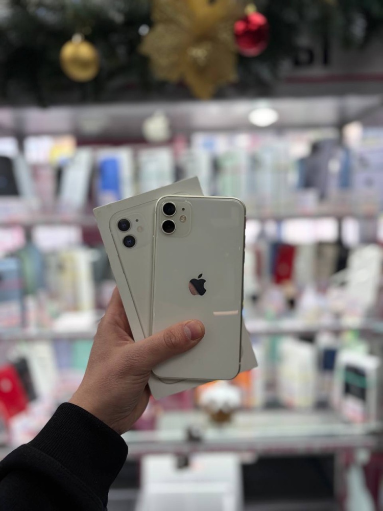 Смартфон iPhone 11 128 Gb